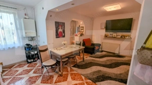 Apartament cu 3 camere de vanzare zona Kaufland cetate.