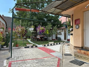 Casa de vanzare cu 411 mp teren ultracentral in Oradea