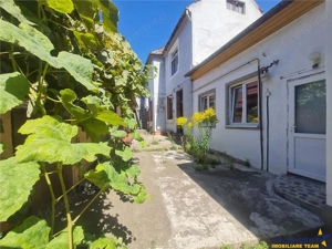 Camin cochet, chiar in inima orasului, etaj 1, perfect pentru locuit sau investitie