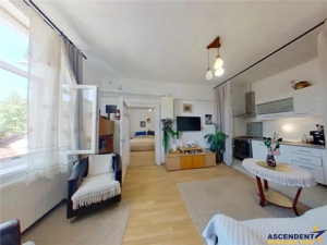 Camin cochet, chiar in inima orasului, etaj 1, perfect pentru locuit sau investitie - imagine 19