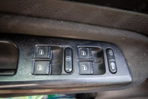 Volkswagen Golf 4 - An 2001 1.4 benzina