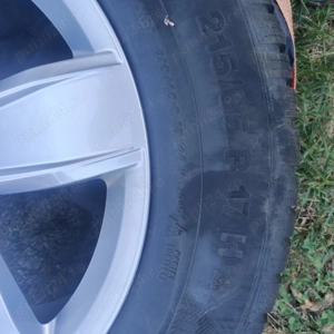 jante VW tiguan cauciucuri de iarna continental 215 / 65 / 17 - imagine 6 jante VW tiguan cauciucuri de iarna continental 215 / 65 / 17 - imagine 6
