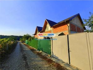 Ocazie! Vila spatioasa la rosu, langa padurea Odoreanu - doar 160.000E