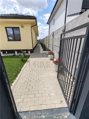 Duplex pe parter - mobilat - utilat - toate utilitatile - beci - pod mansardabil - imagine 7