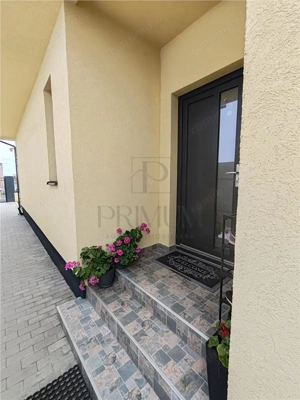 Duplex pe parter - mobilat - utilat - toate utilitatile - beci - pod mansardabil - imagine 6