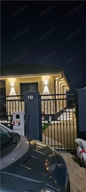 Duplex pe parter - mobilat - utilat - toate utilitatile - beci - pod mansardabil - imagine 3