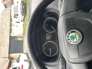 Skoda Roomster 1.9TDI 105CP - imagine 4 Skoda Roomster 1.9TDI 105CP - imagine 4