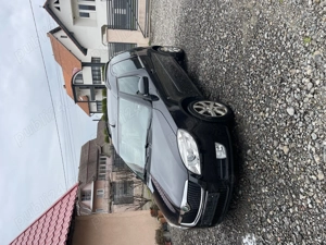 Skoda Roomster 1.9TDI 105CP - imagine 9 Skoda Roomster 1.9TDI 105CP - imagine 9