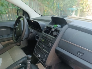 Dodge journey CRD - imagine 3 Dodge journey CRD - imagine 3