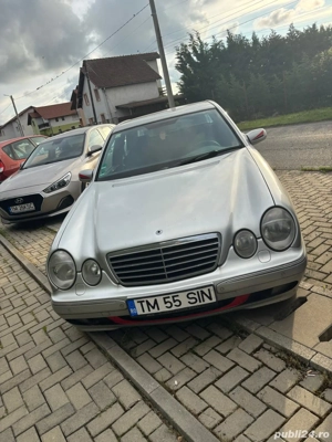 Mercedes E220 Avangard