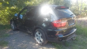 Vând BMW X5 2011 avariat