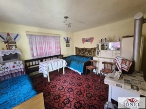 Vanzare casa in Henig 1700 mp teren  - imagine 5