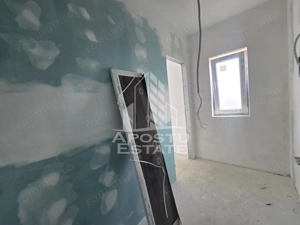 Jumatate de duplex pe parter cu 3 camere si 2 bai, Sag - imagine 14