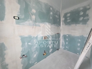 Jumatate de duplex pe parter cu 3 camere si 2 bai, Sag - imagine 13