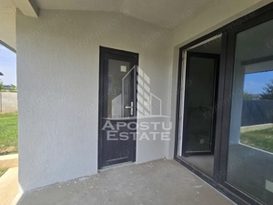 Jumatate de duplex pe parter cu 3 camere si 2 bai, Sag - imagine 15