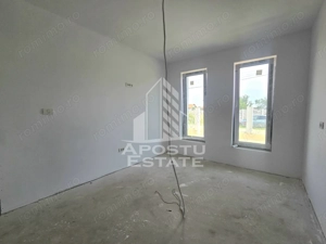 Jumatate de duplex pe parter cu 3 camere si 2 bai, Sag - imagine 8
