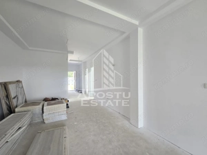 Jumatate de duplex pe parter cu 3 camere si 2 bai, Sag - imagine 4