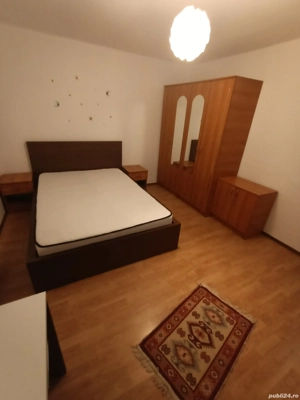 La 1 Km se Ceva de Complexul Studențesc,Cu Centrala+Clima, Decomandat,Merita Vazut 100%  - imagine 7