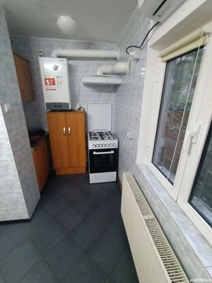 La 1 Km se Ceva de Complexul Studențesc,Cu Centrala+Clima, Decomandat,Merita Vazut 100%  - imagine 6