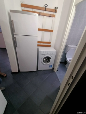 La 1 Km se Ceva de Complexul Studențesc,Cu Centrala+Clima, Decomandat,Merita Vazut 100%  - imagine 12