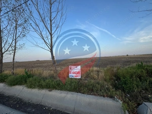 Teren generos, situat pe drum asfaltat între Craiova și Pielești - imagine 3