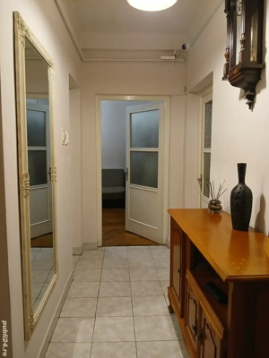 Vând apartament cu 2 camere lângă SRI etaj 3 din 4