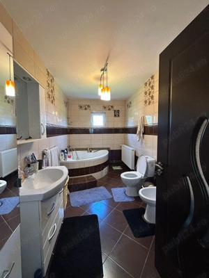 Casă de vânzare  - imagine 10