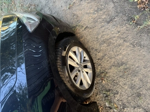 Vând Volkswagen Touran  - imagine 4 Vând Volkswagen Touran  - imagine 4