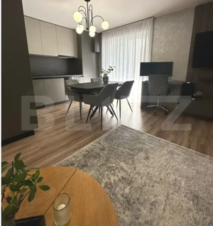 Vând apartament 2 camere ultra-modern – Cartier Unirii