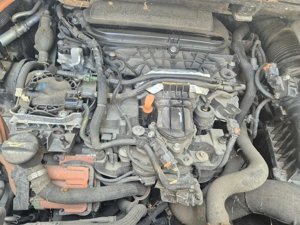 Dezmembrez Peugeot 3008 2.0 hybrid