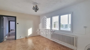 Aparatament  3 camere, centrala proprie, zona Circumvalatiunii