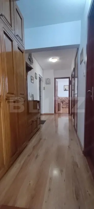 Apartament cu 2 camere, foarte spatios, 68 mp - Scriitorilor - imagine 5 Apartament cu 2 camere, foarte spatios, 68 mp - Scriitorilor - imagine 5