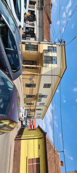 Inchiriez spatiu comercial Lugoj, zona centrala - imagine 5 Inchiriez spatiu comercial Lugoj, zona centrala - imagine 5