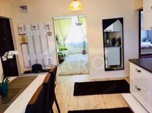 Inchiriez partament cu 3 camere in zona scolii nr.  18 - imagine 3