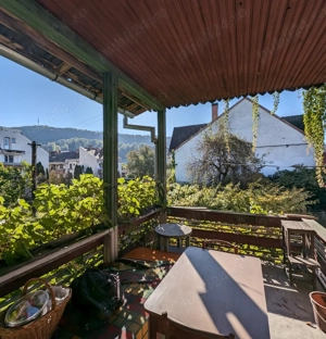 Casă cu etaj + spațiu comercial de vânzare în Sovata  - imagine 8