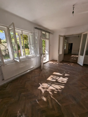 Casă cu etaj + spațiu comercial de vânzare în Sovata  - imagine 3