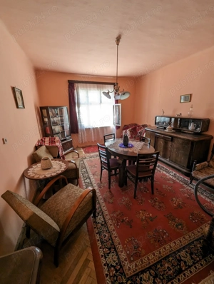 Casă cu etaj + spațiu comercial de vânzare în Sovata  - imagine 5