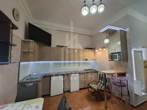 Apartament 3 camere la vila de închiriat - imagine 2