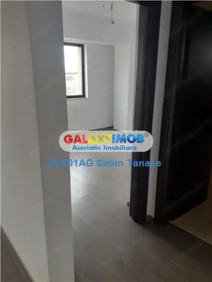 De vanz  ap 2 cam  75 MP situat  etaj inter   fond nou BANAT la cheie
