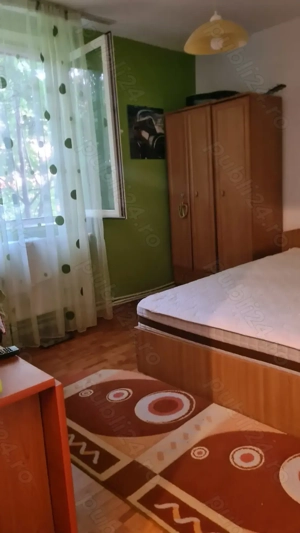 Vând apartament cu doua camere