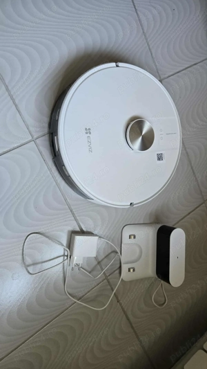 Aspirator robot EZVIZ RE4