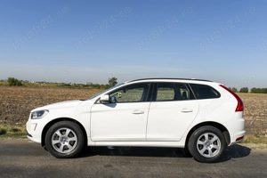 Volvo XC60  - imagine 5