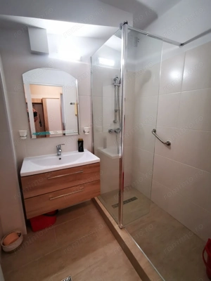 De inchiriat apartament 3 camere   zona Centrala- 2515 - imagine 5