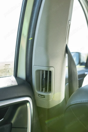 Volvo XC60  - imagine 8