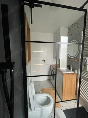 Vizavi de UMF - Marinescu 7B colt Cornisa inchiriez ap.2 cam dec. - imagine 5