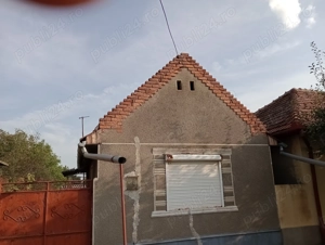 Vând casă Curtici jud Arad 1100 mp