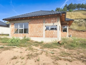 Casa pe un nivel, cu priveliste superba, teren 2000 mp, Suceagu