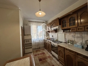 Apartament 3 camere de închiriat , 70 mp , Zona Cetate  - imagine 13