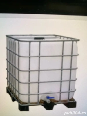 Recipient plastic cu cadru metalic