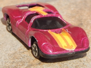 Macheta Alfa Romeo 33 Stradale 1:64 Dinky Toys Hong Kong - imagine 2